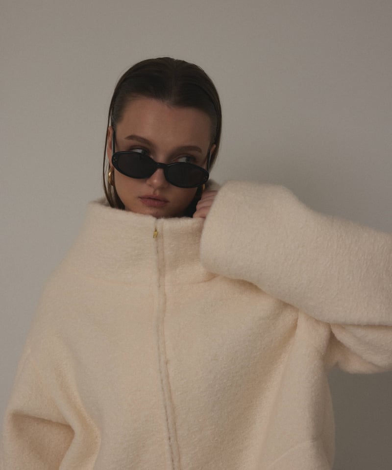 shaggy over blouson | shrike