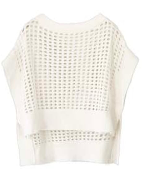 mesh knit vest　￥24,200→￥12,100