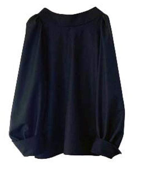ribbon blouse￥23,100→￥11,550