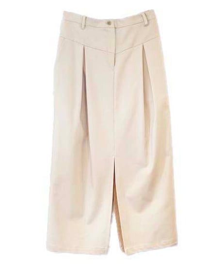 tight skirt. ¥25,300→￥12,650