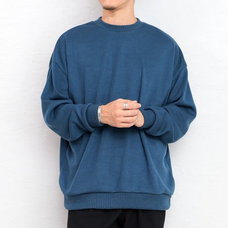 So｜大人に似合う”少数精鋭”の定番服