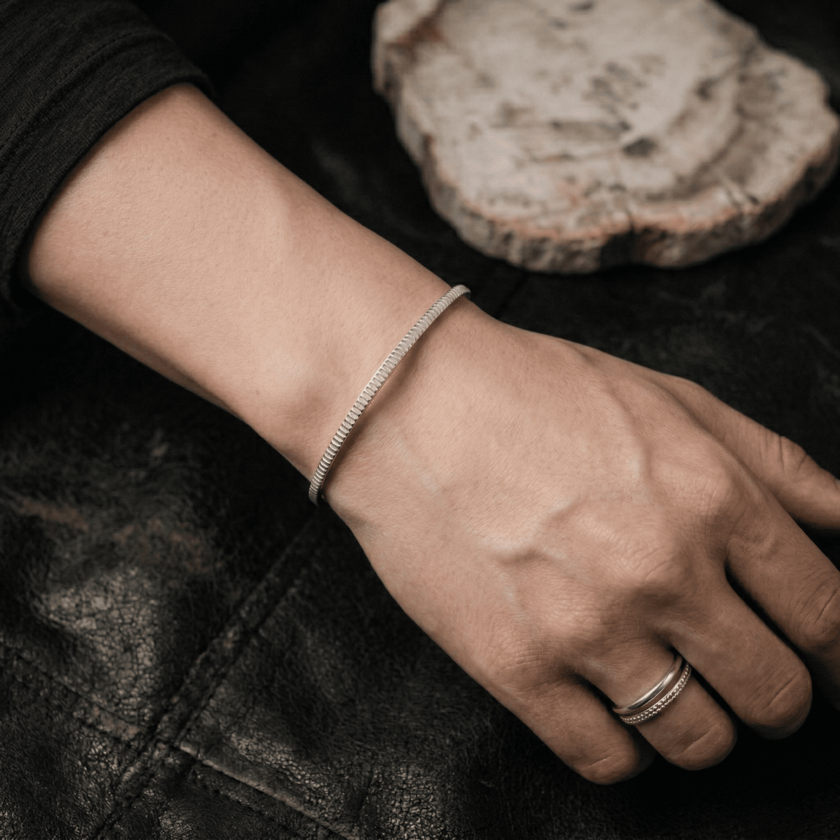 Linear Triangle Bangle | So