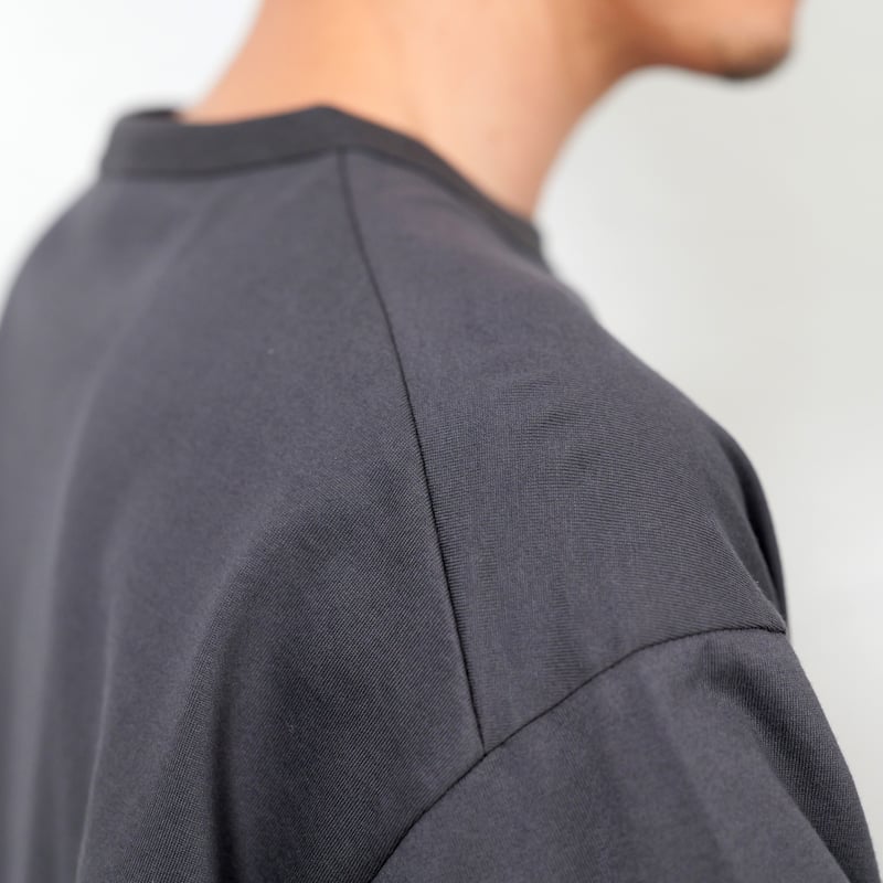 グラファイトロングスリーブTシャツ | So