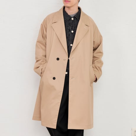 So｜大人に似合う”少数精鋭”の定番服