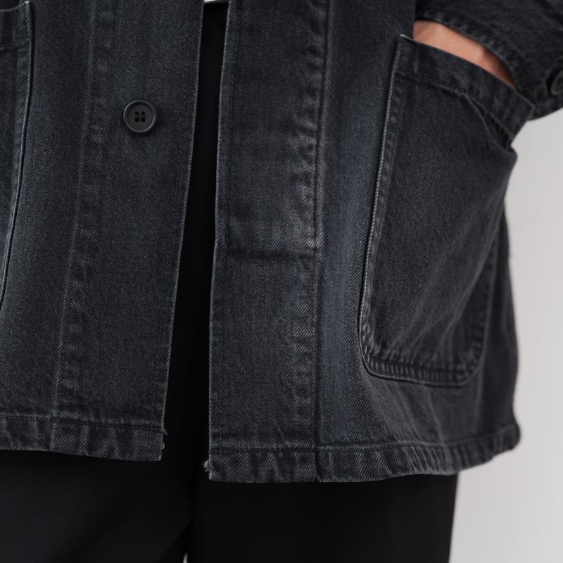 Black Fade Denim Jacket | So｜大人に似合う”少数精鋭”の定番服