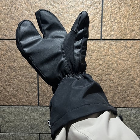 手の出るグローブ🥊オーバーロブスタータイプ【2ウェイ・袖に被せても入れても使えます】
