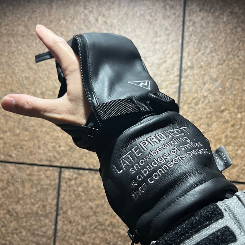 ミトンタイプ⚡️手の出るレイトコラボグローブ【山羊革⚡️中綿 ミトンタイプ⚡️手の出るレイトコラボグローブ【山羊革⚡️中綿