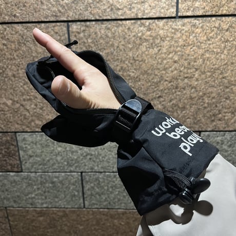 手の出るグローブ🥊オーバーロブスタータイプ【2ウェイ・袖に被せても入れても使えます】