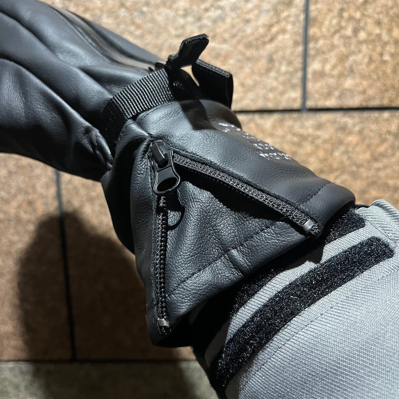 ミトンタイプ⚡️手の出るレイトコラボグローブ【山羊革⚡️中綿