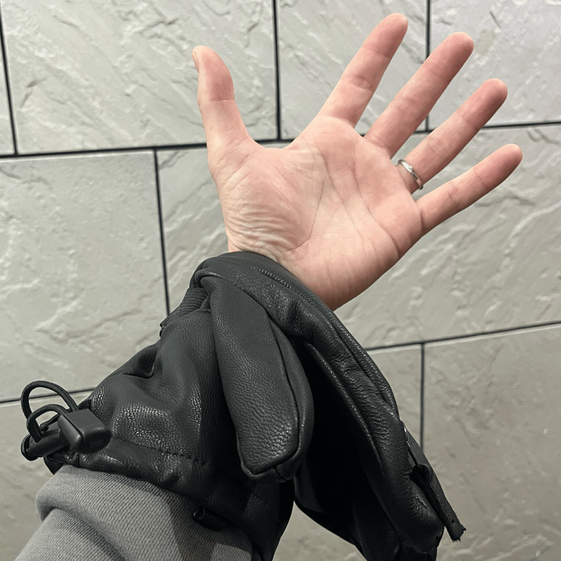 手の出るレザーグローブ🥊オーバーロブスタータイプ【山羊革⚡️中綿