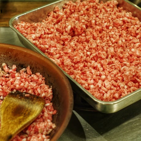 焦がしニンニクとスモークハラペーニョのキーマカレー *甘辛* 単品