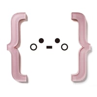 カッコつけるピアス ・イヤリング／ドットクリア×ピンク