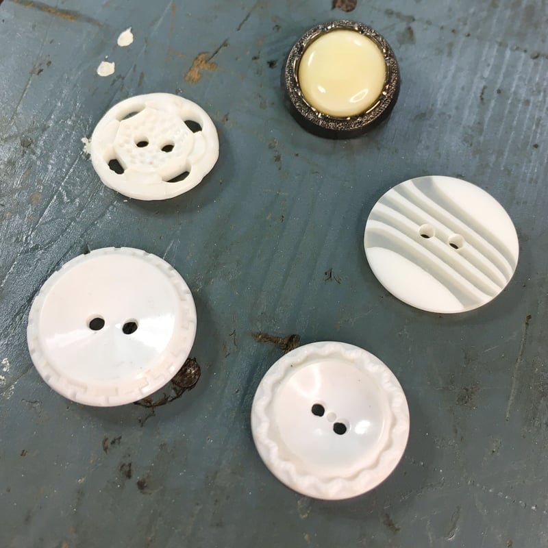 ヴィンテージボタン／5個セット／白系1 | Perch Branch Design／chankae 