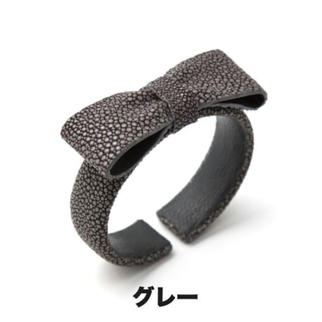 ガルーシャリボンバングル