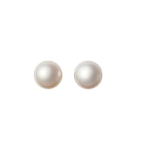 ボタンパールピアス　ホワイト　9.5mm-10mm
