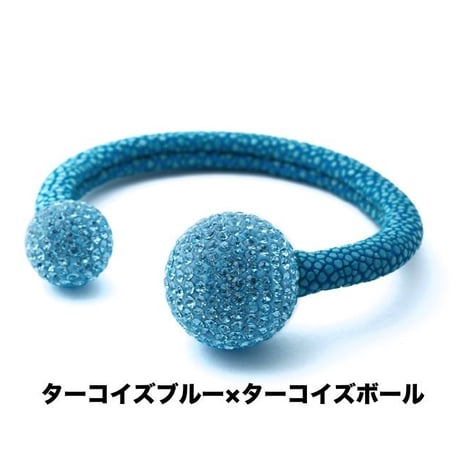 ガルーシャキラキラバングル