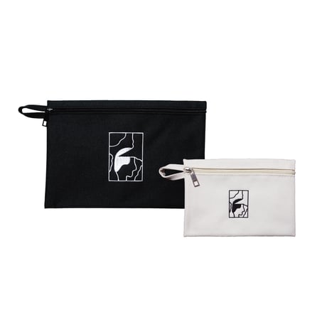Shin Sakiura - NOTE フラットポーチ (black / M)