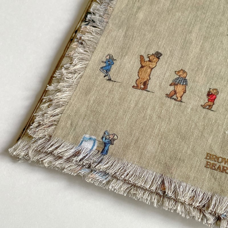 ☆新品未使用☆ R&D.M. Co. ブラウンベアーズ ストール R&D.M.Co- gauze shawl/BROWN BEARS | zakkayaline
