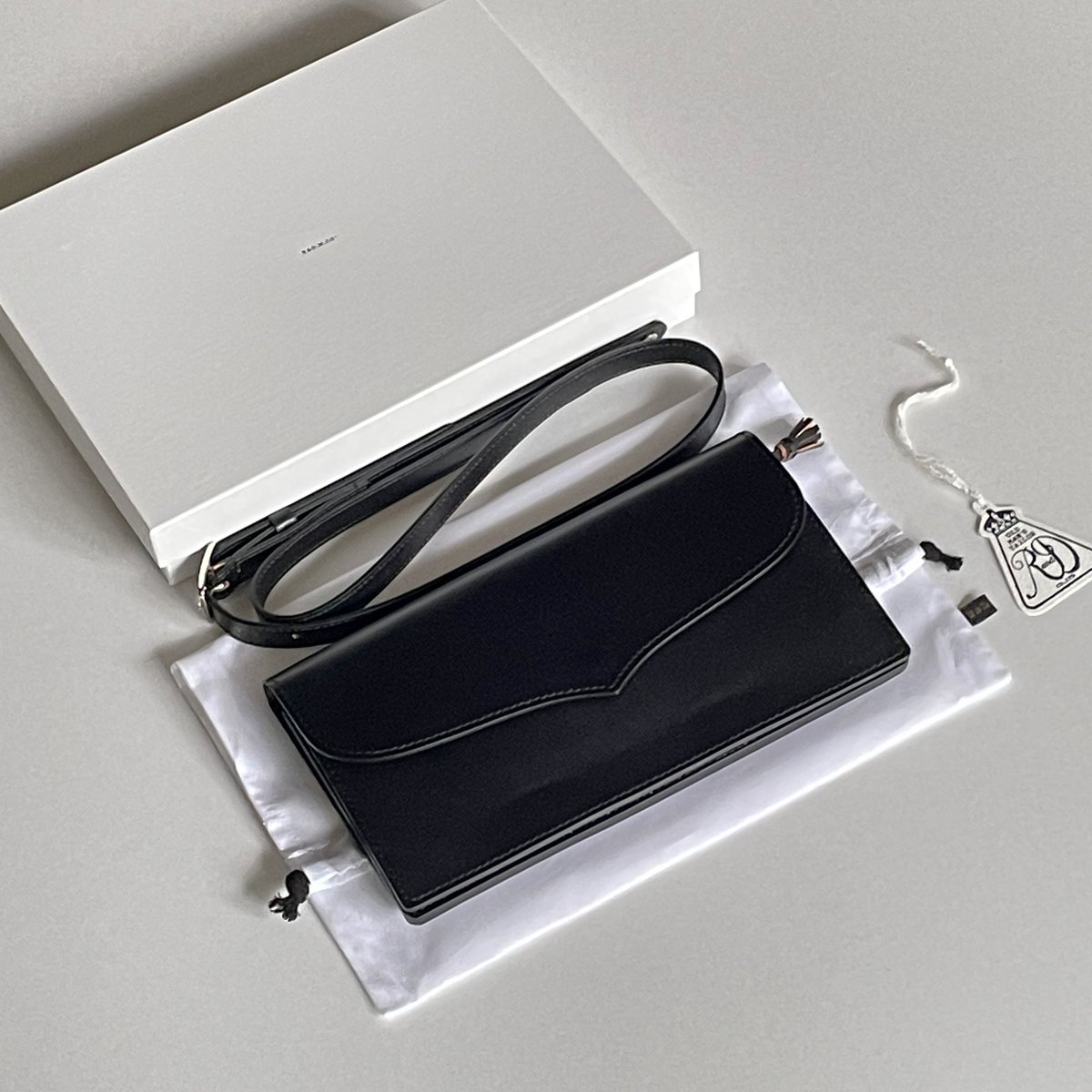 R&D.M.Co- shoulder wallet | zakkayaline