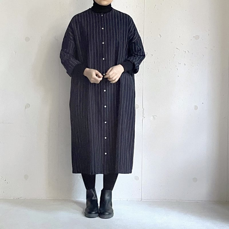 未使用 YAMMA 丸首ボタンワンピース長袖 チョコ色 YAMMA 会津木綿 丸首ボタンワンピース おさむ縞 - poooL (online shop)