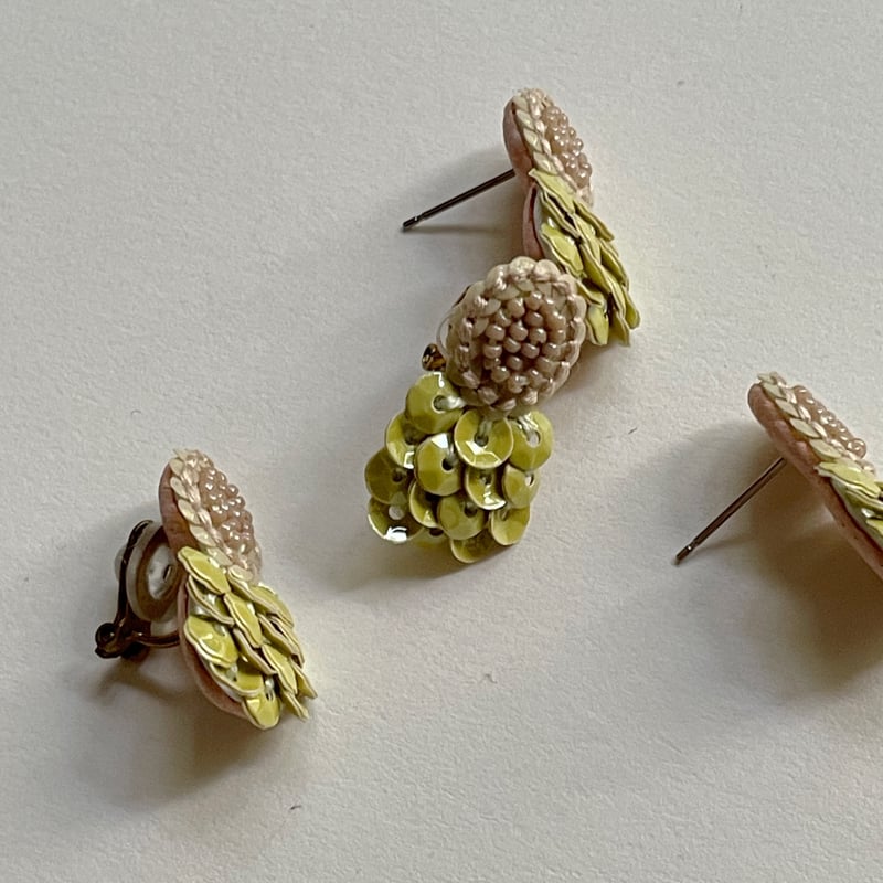 未使用□tamas/ タマスピアス＊独立したが、途方に暮れている様 tamas イヤリング・ピアス/KAKI | zakkayaline