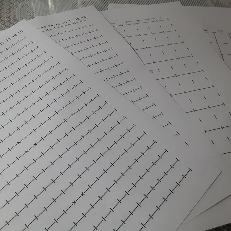 木製囲碁盤セット 白黒石付き 囲碁盤と白黒石セット 若き