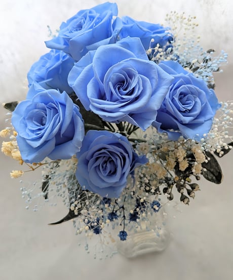 プリザーブドフラワー花束／空色の薔薇７本とかすみ草の特別なあなたに贈る花束／花束スタンド購入選択可