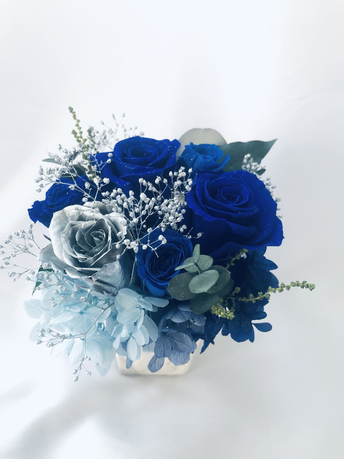 40本青バラブーケ　リボン薔薇 枯れない薔薇 プレゼント お祝い　好きな人へ 8本金粉付き青バラブーケ✴︎キラキラ✴︎枯れない薔薇✴︎特別