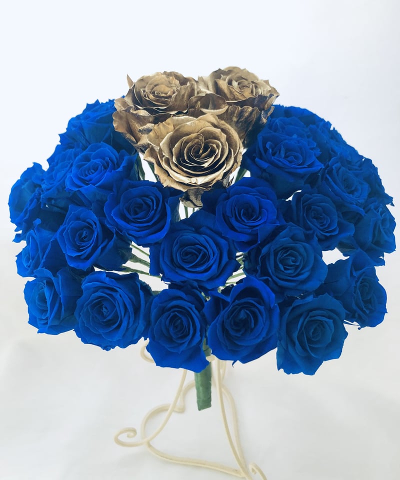 青薔薇とゴールドローズの50輪花束/プリザーブドフラワー奇跡の祝福