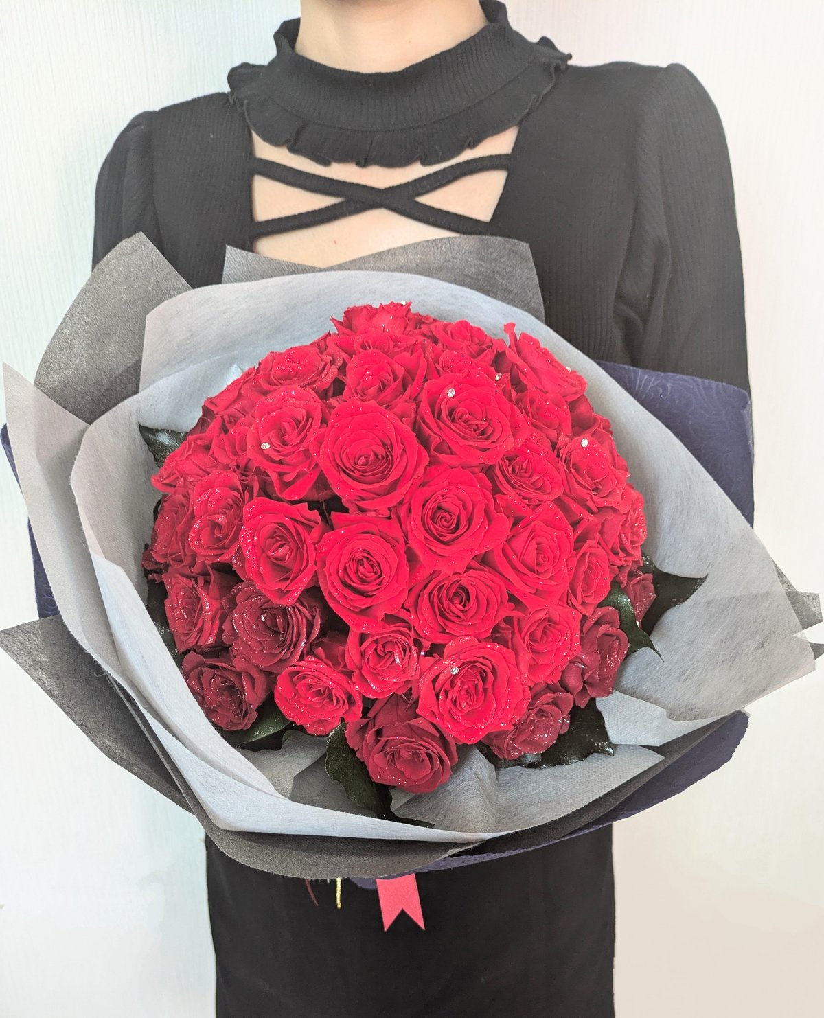 赤いプリザーブドフラワーのバラ 赤バラ12輪プリザーブドフラワーBOXピローなし｜広島花屋オンライン