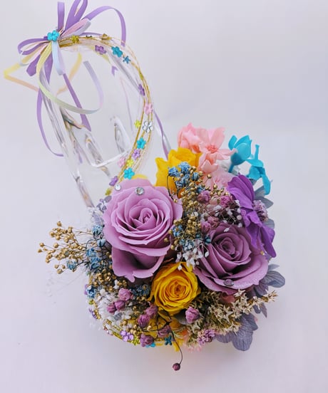 【プリザーブドフラワー／ガラスの靴／塔の上のパープルドレスのプリンセスの魔法の靴／フラワーケースリボンラッピング付き】