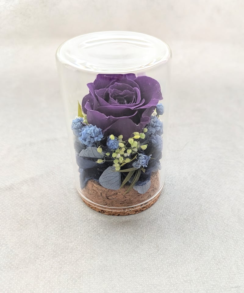 プリザーブドフラワー／紫のミニ薔薇と小花のミニガラスボトルギフト