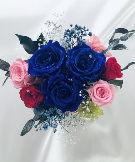 プリザーブドフラワー幸福の青い薔薇 とピンクと赤い薔薇の祝福【リボンラッピング付き】