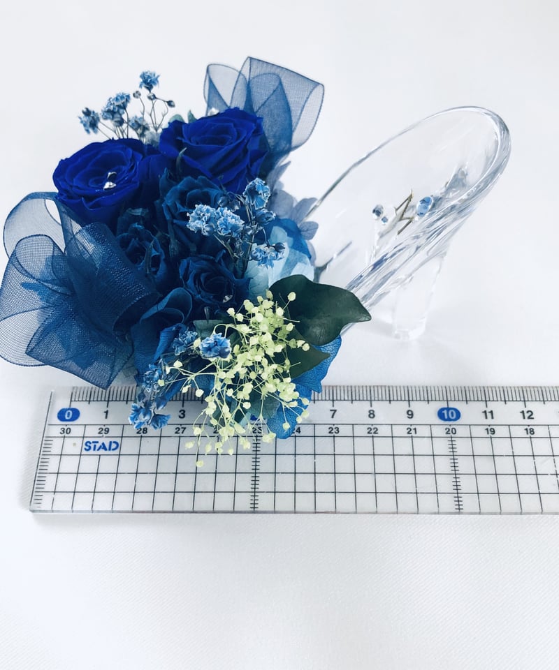 Lalique 青い葉形ガラス皿 箱付き ラリック LALIQUE | 洋食器のSohbiネットショップ【公式】