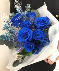 プリザーブドフラワー/青い薔薇と小花の花束