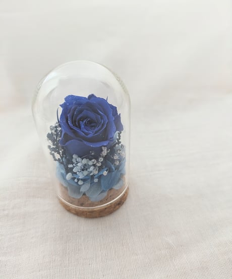プリザーブドフラワー／ミニガラスドーム　青いミニ薔薇のミニギフト