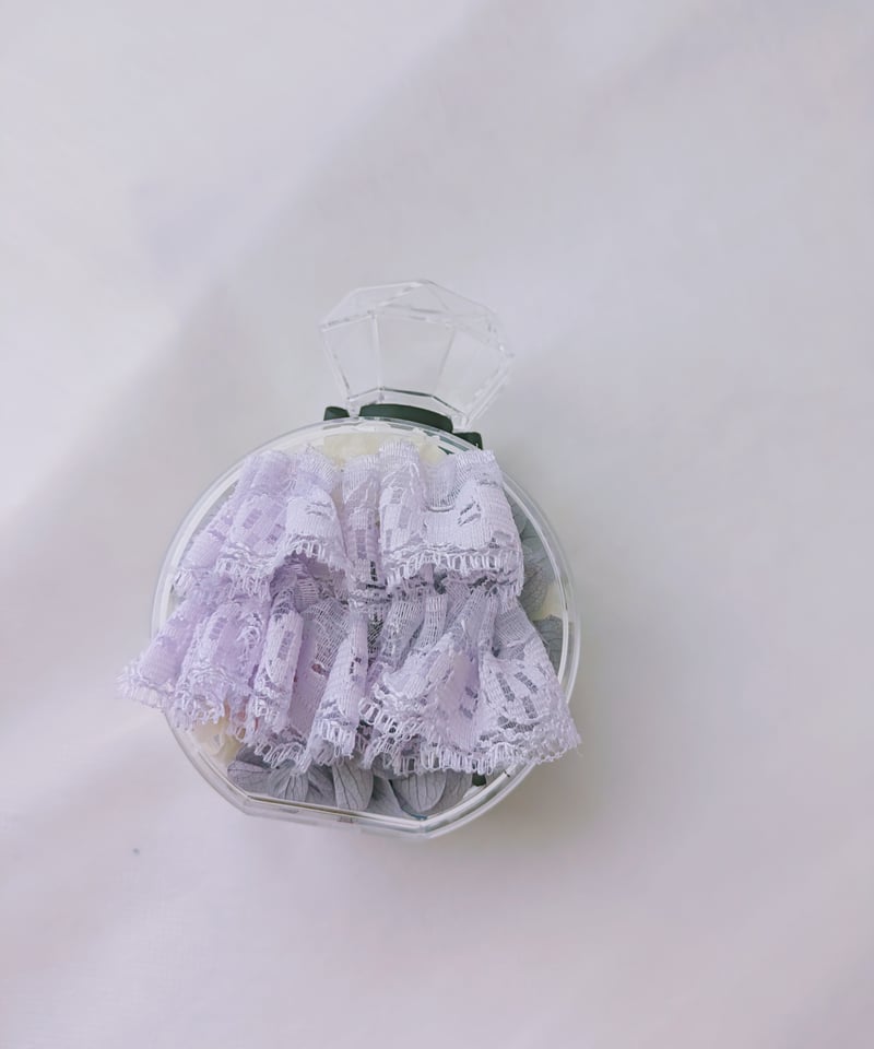 プリザーブドフラワー黒薔薇の魔法発動中シリーズ／薔薇とかすみ草の