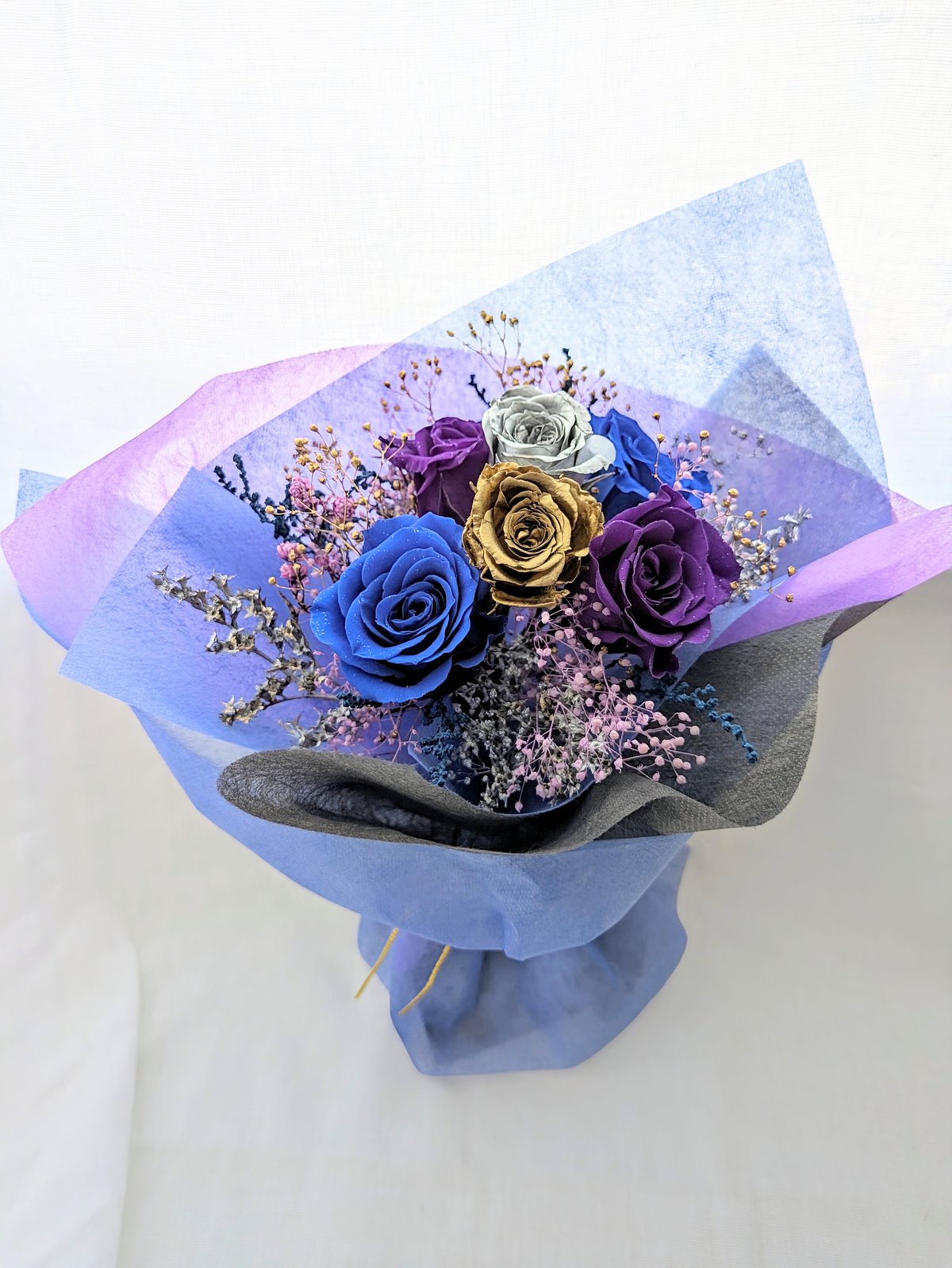 プリザーブドフラワー／銀河の輝きをまとった魔法の花束 | 世都華
