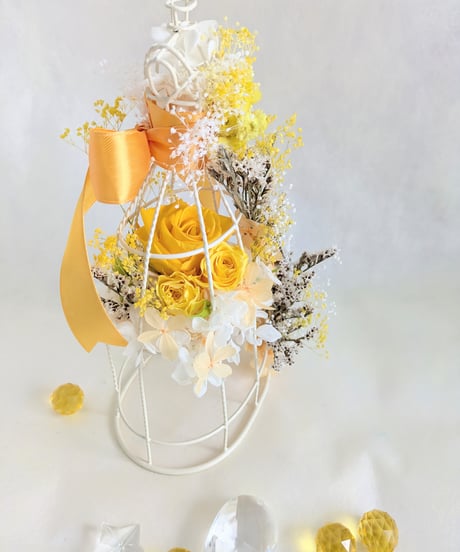 プリザーブドフラワー／黄色の薔薇のフラワードレスのトルソー