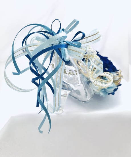 【プリザーブドフラワー／青い薔薇の夜空に染まった星空のガラスの靴】【リボンラッピング付き】リングピロー使用もOK