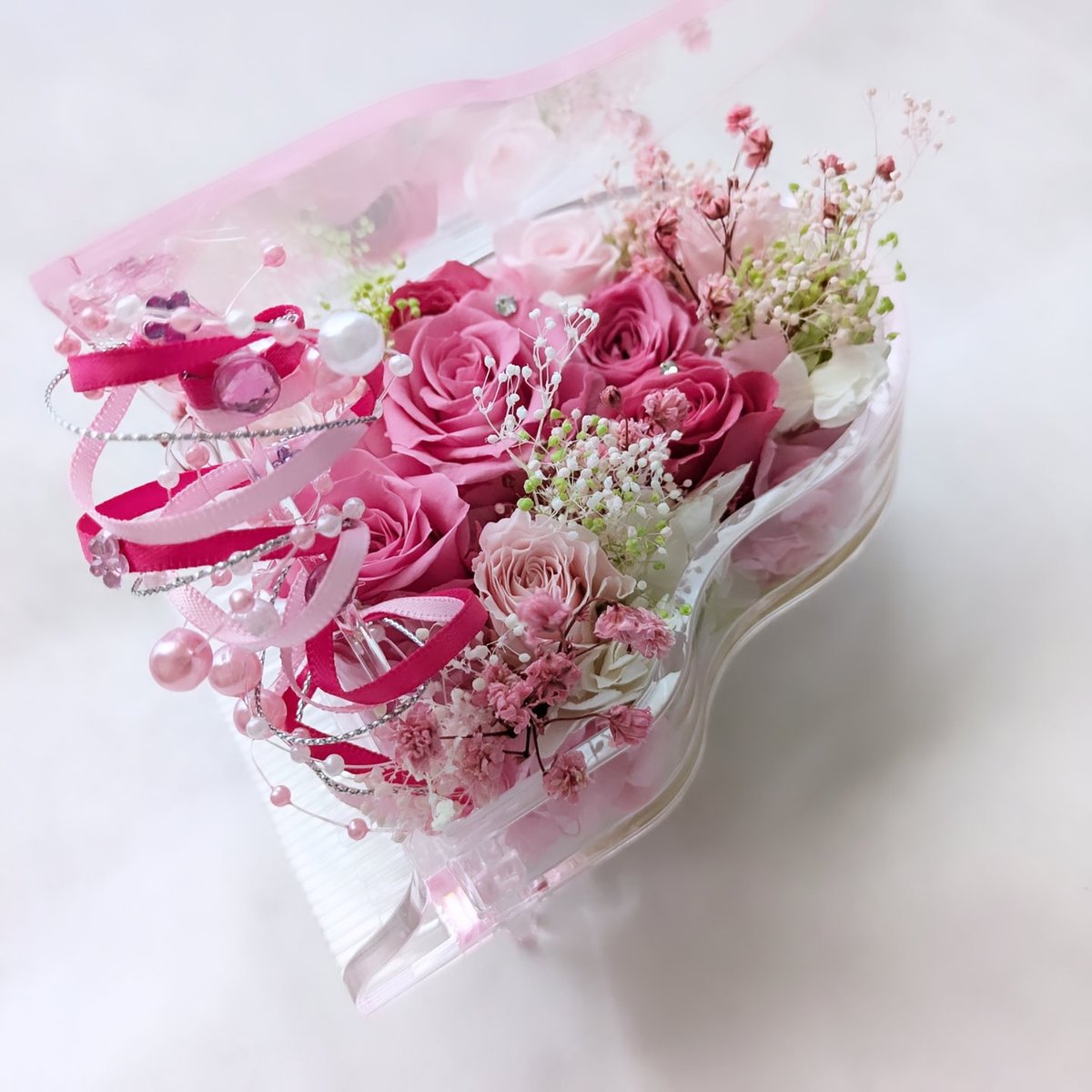 プリザーブドフラワー／グランドピアノシリーズ】ピンクの薔薇と小花の 