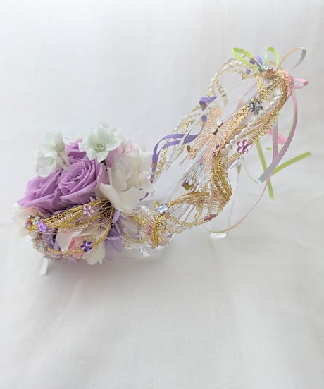 【プリザーブドフラワー／ガラスの靴／パープルドレスのプリンセスの魔法の靴／フラワーケースリボンラッピング付き】