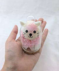 プリザーブドフラワー猫ちゃんガラスドーム/お家に連れて帰って！さくらニャンコ