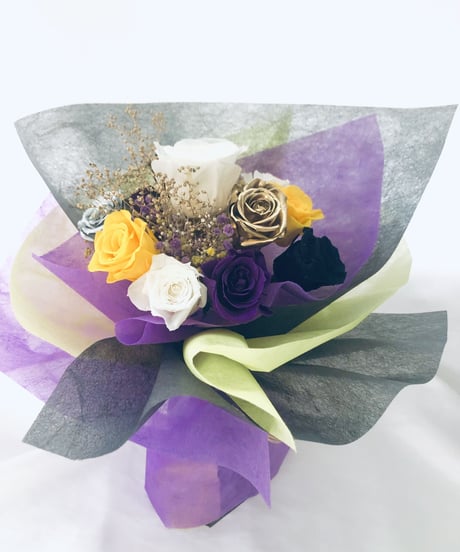プリザーブドフラワー/祝福を込めて贈る花/輝く薔薇を束ねた花束（ふんわり花束ラッピング）