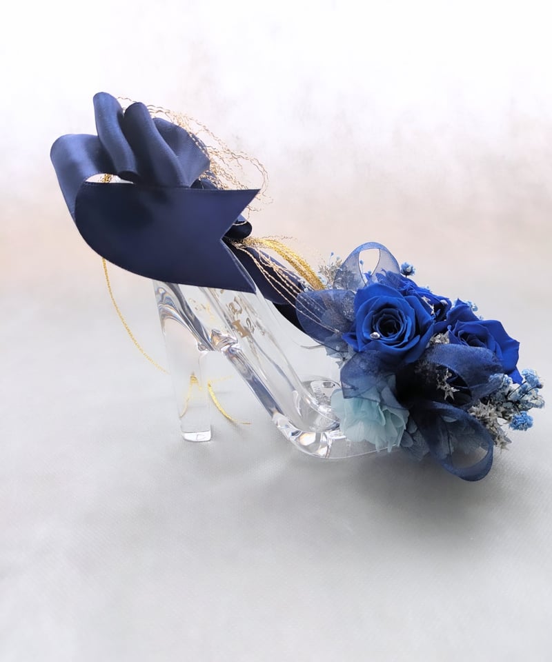ハロウィンにも♡メルヘンなプリンセスフラワーアレンジ♡ガラスの靴♡造花アレンジ ハロウィンにも♡メルヘンなプリンセスフラワーアレンジ♡ガラスの靴