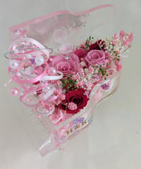【プリザーブドフラワー／グランドピアノシリーズ】ピンクの薔薇と小花の美しい旋律【リボンラッピング付き】【お祝い 演奏会 音楽 ピアノ フラワーギフト】