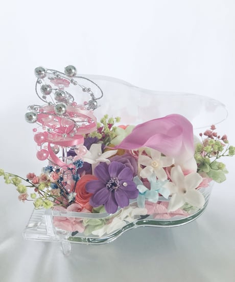 【プリザーブドフラワー／グランドピアノシリーズ】透明のグランドピアノに咲く華やかで繊細なメロディー
