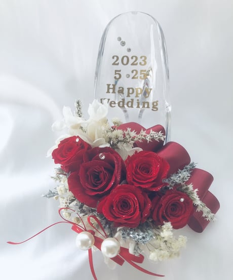 プリザーブドフラワー真紅の薔薇のガラスの靴リングピロー（フラワーケースリボンラッピング付き）