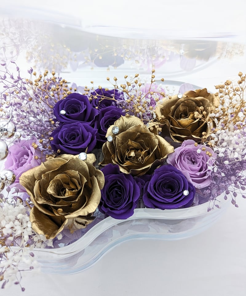 プリザーブドフラワーピアノアレンジ紫の薔薇と金色の薔薇の音色