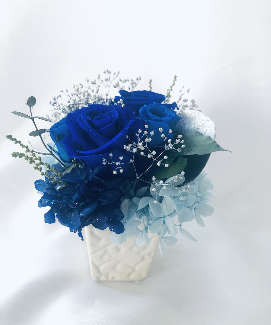 5db95b67bc45ac4d96378fb0